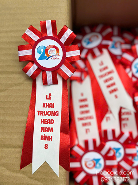 Hoa Cài Áo Đại Biểu Lễ Khai Trương – Mẫu Đẹp, Giá Tận Xưởng, Giao Nhanh