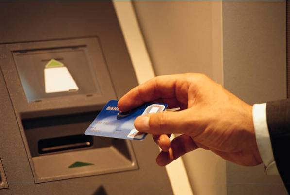 Thanh toán bằng chuyển khoản qua ATM