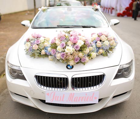 Xe cưới lộng lẫy đón nàng về rinh