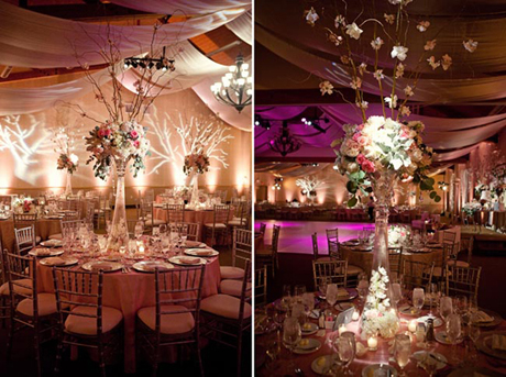 Dùng hoa tươi trang trí tiệc cưới thêm ấm ấp và long trọng