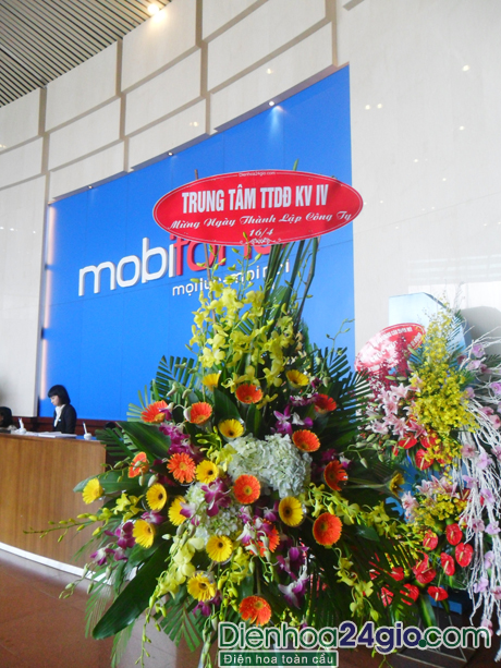 Lãng hoa chúc mừng kỷ niệm ngày thành lập Mobifone 16-04