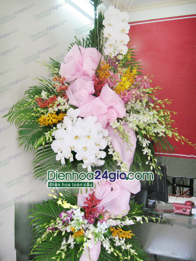 Địa chỉ bán hoa khai trương quận 10 đẹp, giá cả phải chăng