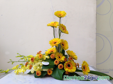 Một số mẫu hoa định kỳ trang trí văn phòng tuyệt đẹp tại Điện hoa 24h