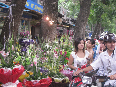 Hoa tươi, quà tặng ngày 20/10 tăng tốc