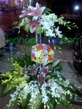 Lẵng hoa chúc mừng 20