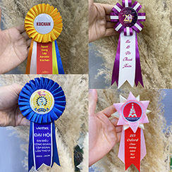 Hoa cài áo sự kiện giá siêu rẻ