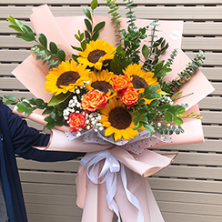 Bó hoa hướng dương HB671