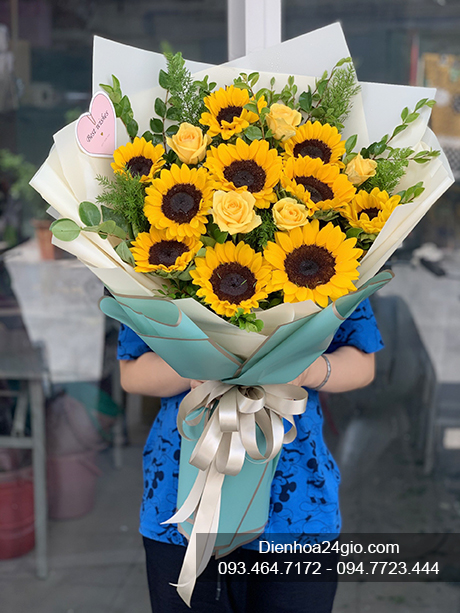 Bó hoa hướng dương HB677