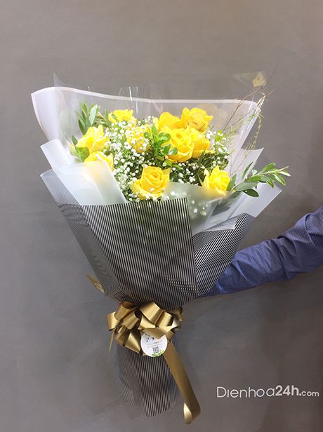Bó hoa hồng vàng