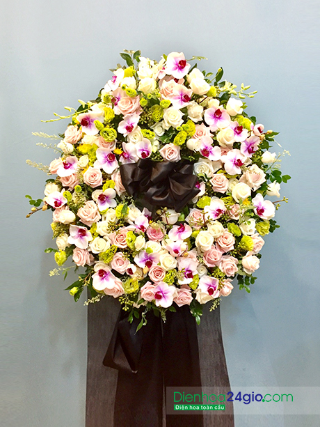 Vòng hoa chia buồn CB25