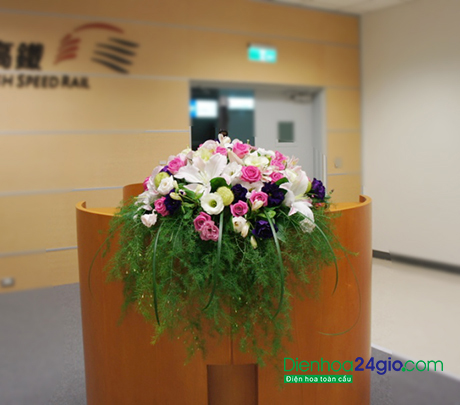 Hoa bục phát biểu 02