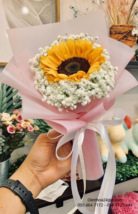 Bó hoa tặng sự kiện, hoa tốt nghiệp HB695