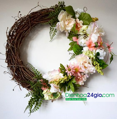 Gi&aacute; cả c&aacute;c loại v&ograve;ng hoa tại Điện hoa 24 giờ